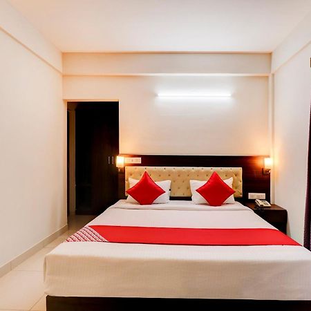 Aster Suites Bangalore Bagian luar foto